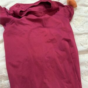 lululemon athletica Short Sleeve Tee - Burgundy